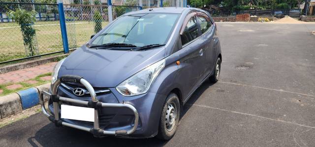 https://images10.gaadi.com/usedcar_image/4530971/original/processed_b16a18a757d0dce94f46455d31ee798d.jpg?imwidth=6402