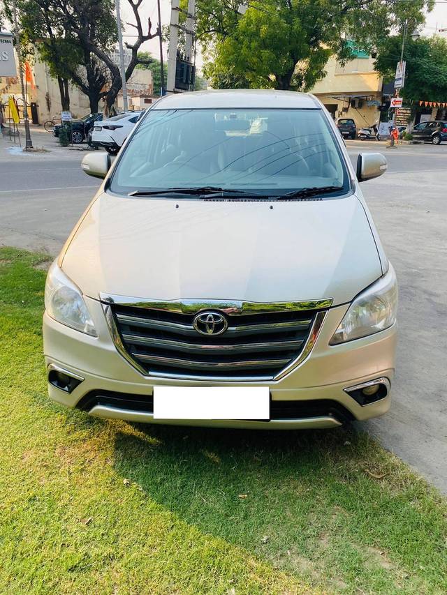 https://images10.gaadi.com/usedcar_image/4530980/original/processed_caf744ca60a1173cf597a288e6d434e5.jpeg?imwidth=6400