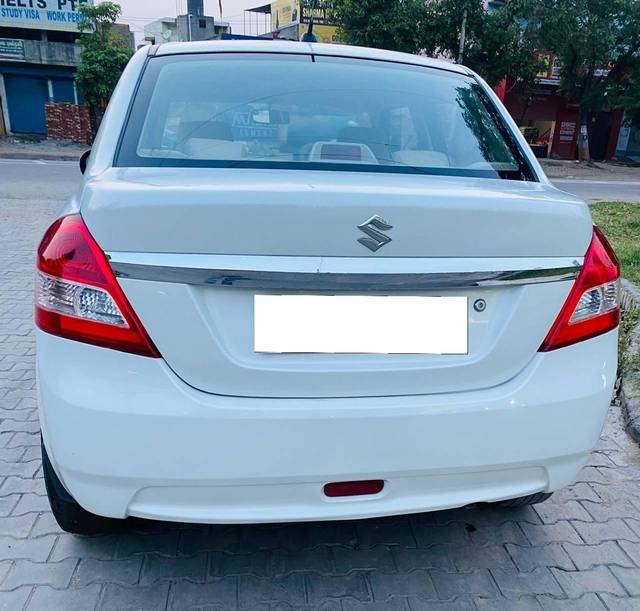https://images10.gaadi.com/usedcar_image/4530994/original/processed_81d4876794b02d46be5163ada6b03c2e.jpg?imwidth=6401