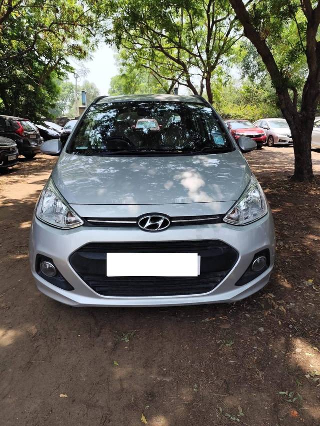 https://images10.gaadi.com/usedcar_image/4530998/original/processed_f5c253a24f16d5fd7175265e2ffbb443.jpg?imwidth=6400