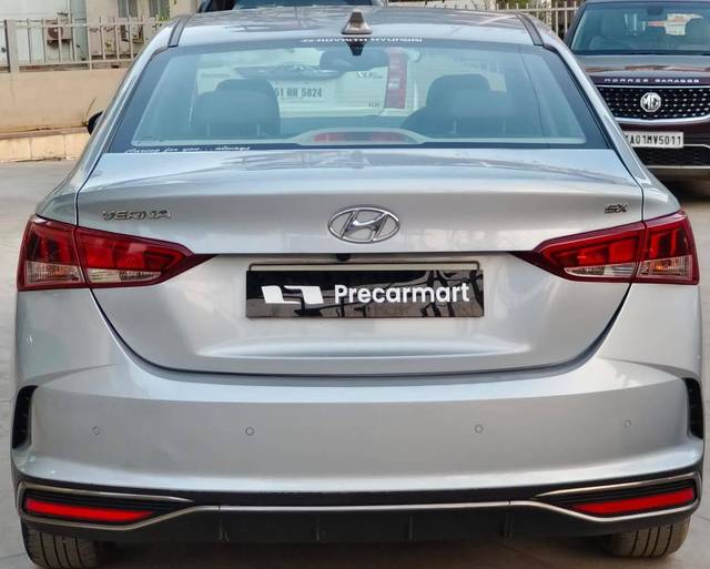 https://images10.gaadi.com/usedcar_image/4531003/original/processed_fc0c8890412984be0957368c7ab07b95.jpeg?imwidth=6402