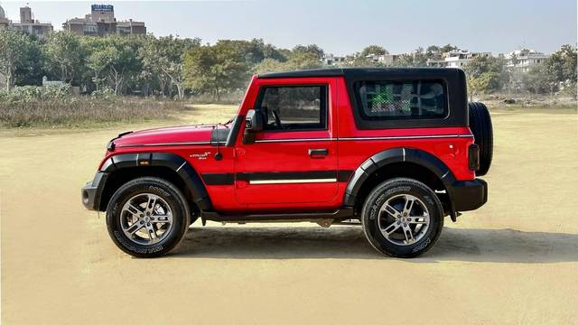 https://images10.gaadi.com/usedcar_image/4531004/original/processed_c7fdf498432dd15da52f4810e09d54a4.jpg?imwidth=6402