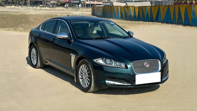 https://images10.gaadi.com/usedcar_image/4531013/original/processed_803ae4ab82fc6a586a1c78e597255856.jpg?imwidth=6400