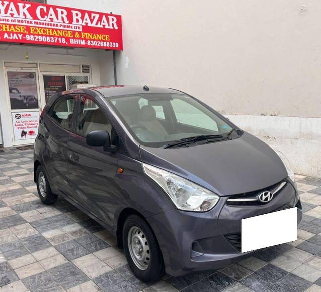https://images10.gaadi.com/usedcar_image/4531065/original/processed_1e6f9d799170a58ac2cb5200dc6b5cb8.jpg?imwidth=6400