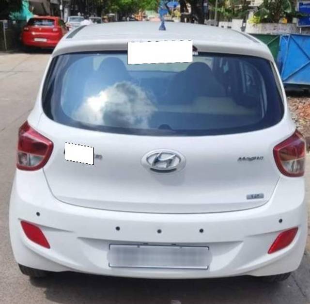 https://images10.gaadi.com/usedcar_image/4531067/original/processed_5ed26d1ad26f607792a3881fff5e2880.jpg?imwidth=6401
