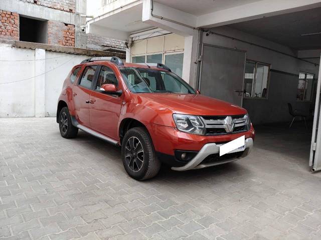 https://images10.gaadi.com/usedcar_image/4531079/original/processed_cb1aa0daaebd4cd14904bfc20999834d.jpg?imwidth=6400