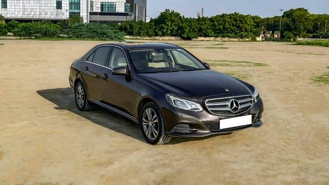 https://images10.gaadi.com/usedcar_image/4531099/original/processed_d7da1d7d1fe33b47c2d3d22a34d9ceb2.jpg?imwidth=6400