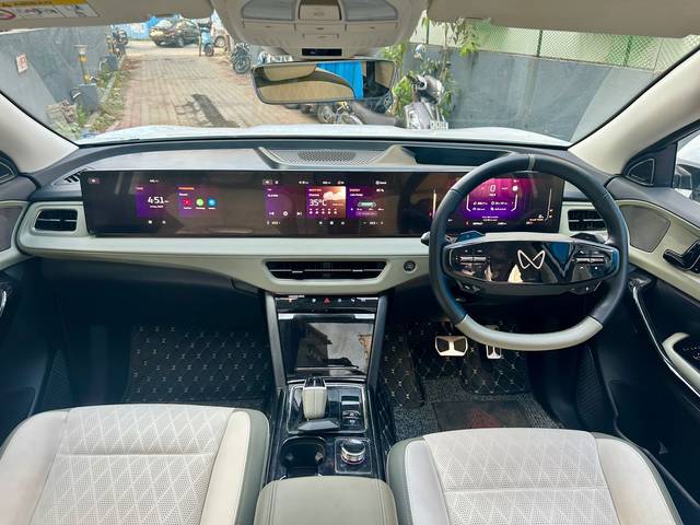 https://images10.gaadi.com/usedcar_image/4531104/original/d85e10205ef2edc1d9dab2c35a4febd6.jpg?imwidth=6402