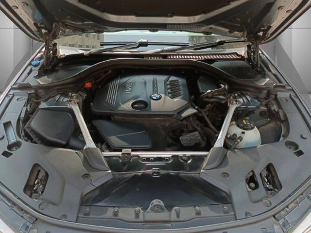 https://images10.gaadi.com/usedcar_image/4531130/original/61a023a73fa3854adc2cb2cd5e090c4f.jpeg?imwidth=6402