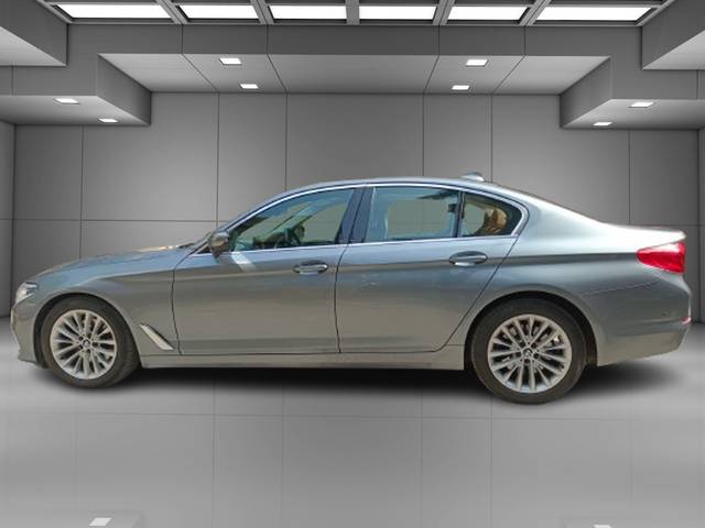 https://images10.gaadi.com/usedcar_image/4531130/original/fadf1379cb4c10801ff3cc0003913927.jpeg?imwidth=6402