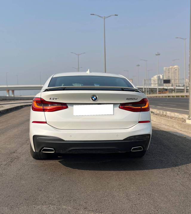 https://images10.gaadi.com/usedcar_image/4531147/original/processed_ee7871b3a14ac19deaa40dc7c3528ff9.jpeg?imwidth=6402