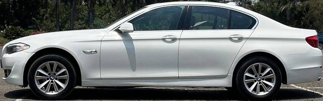 https://images10.gaadi.com/usedcar_image/4531152/original/processed_8aa6fced3bdd6ca005a74064cc203834.jpeg?imwidth=6402
