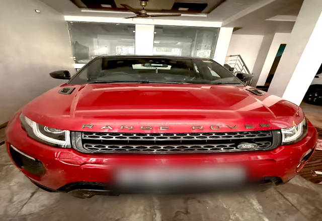 https://images10.gaadi.com/usedcar_image/4531171/original/5ad07f1b-3052-4caf-b6df-c353345ad3a9.?imwidth=6400