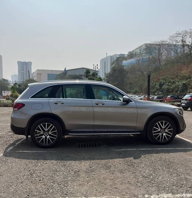 https://images10.gaadi.com/usedcar_image/4531212/original/processed_f518c6771efd8bbc7d30039ec3e15fe6.jpg?imwidth=6401