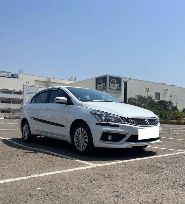 https://images10.gaadi.com/usedcar_image/4531215/original/processed_683a041cbd37ce9172d2cba47cda3349.jpeg?imwidth=6400