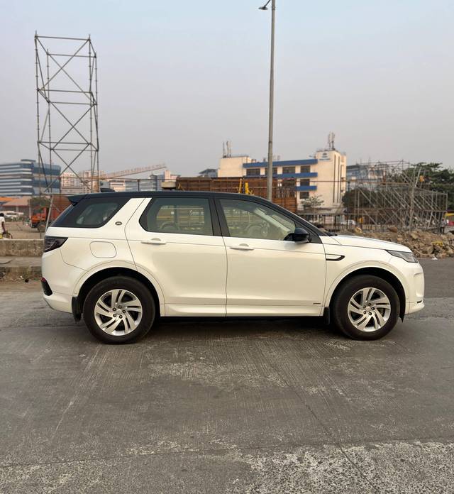 https://images10.gaadi.com/usedcar_image/4531217/original/processed_fdd9d9155edd49490e18682562c1c311.jpeg?imwidth=6401