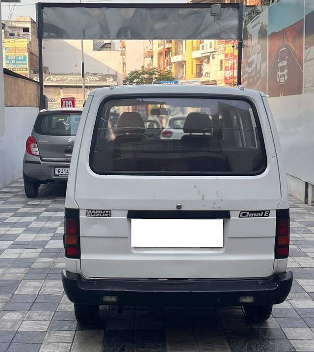 https://images10.gaadi.com/usedcar_image/4531245/original/processed_53bd5e6b7dca2d91b18e6646ad0623d5.jpg?imwidth=6402