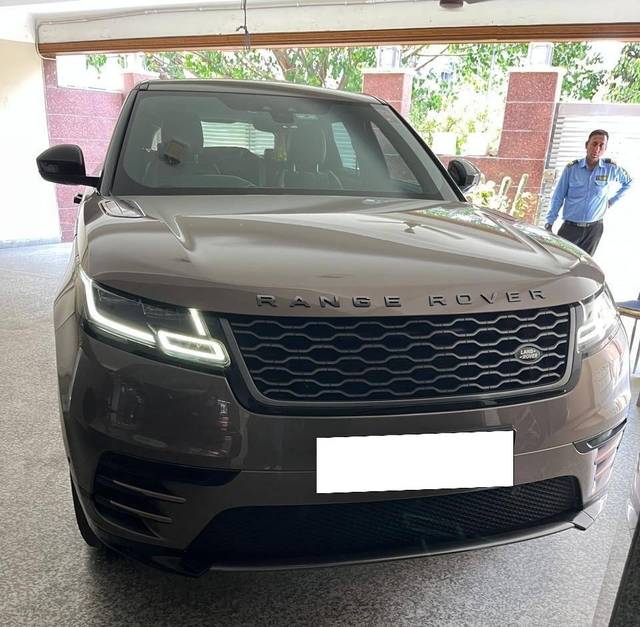https://images10.gaadi.com/usedcar_image/4531251/original/processed_e9bb993826f82585695e84c368582872.jpeg?imwidth=6400