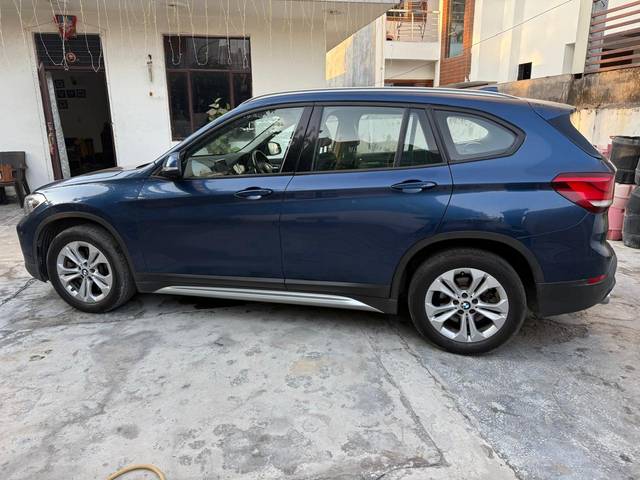https://images10.gaadi.com/usedcar_image/4531255/original/421120fcc281a9305bfe6bce3da95699.jpg?imwidth=6402
