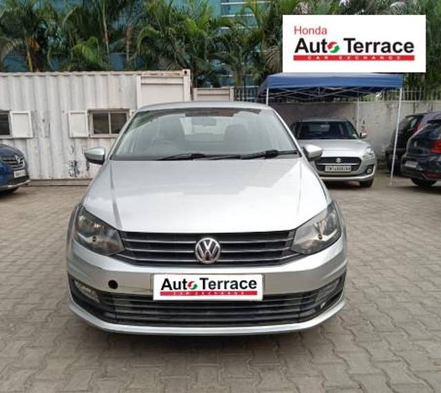 https://images10.gaadi.com/usedcar_image/4531270/original/66e3c2938d68c6e8c77ac116e63e50fe.jpeg?imwidth=6400