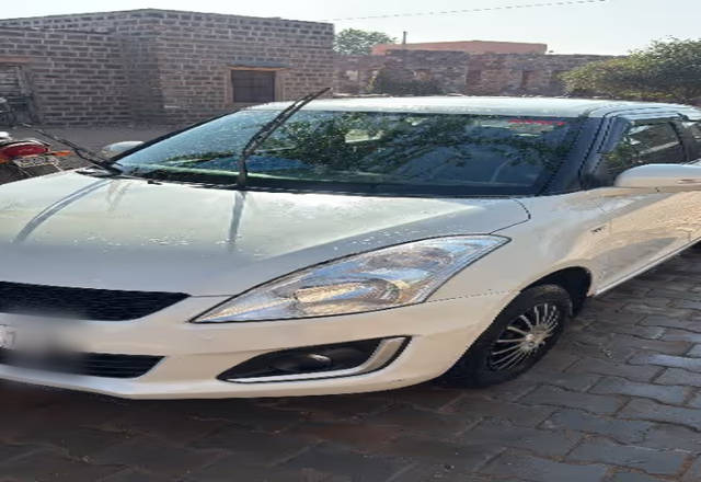 https://images10.gaadi.com/usedcar_image/4531327/original/360822d9-a986-4126-b389-cc3a80b9fc6d.?imwidth=6400