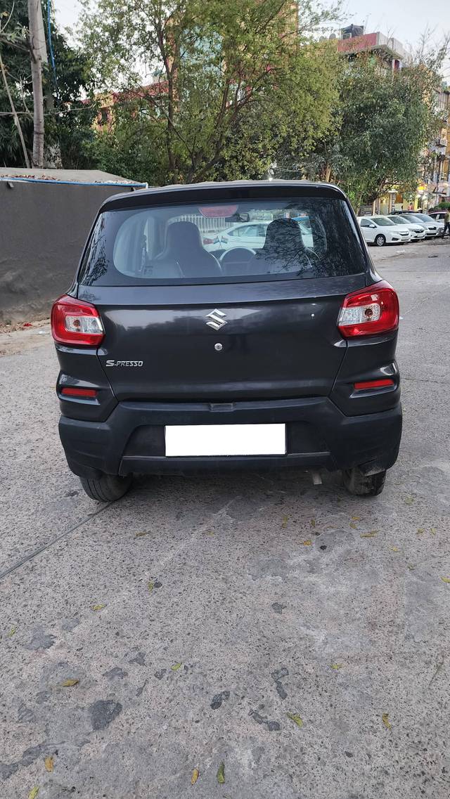 https://images10.gaadi.com/usedcar_image/4531335/original/processed_6debc0f6f5e61e3488928e345a031174.jpg?imwidth=6401