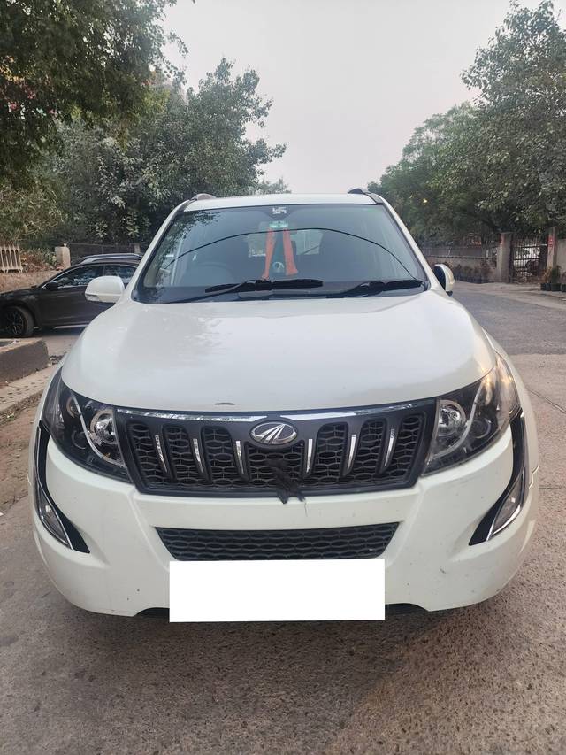 https://images10.gaadi.com/usedcar_image/4531341/original/processed_0b78d34797222ddbfb67862e6a9fd806.jpg?imwidth=6400