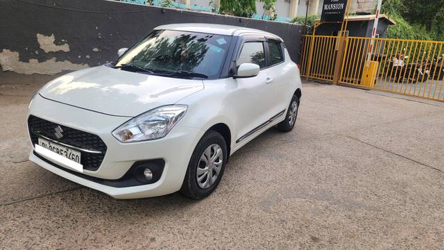 https://images10.gaadi.com/usedcar_image/4531343/original/processed_835dc2d5035b6bfc663e506784f2a323.jpg?imwidth=6400