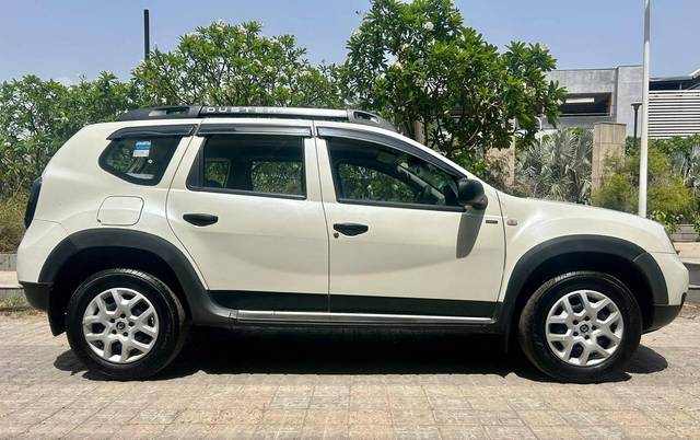 https://images10.gaadi.com/usedcar_image/4531349/original/processed_11a0762e3ad5a39cbebd6202d79001cc.jpg?imwidth=6401