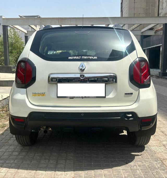 https://images10.gaadi.com/usedcar_image/4531349/original/processed_ba5d4b9e405ae6539eddc0d13e57c1d5.jpg?imwidth=6402