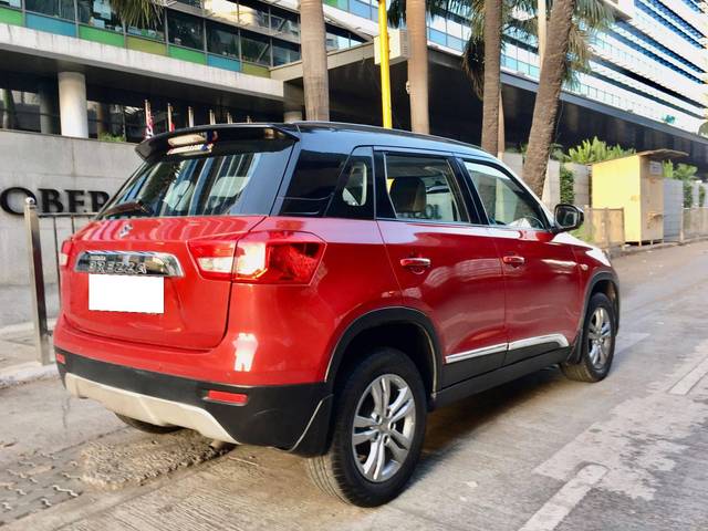 https://images10.gaadi.com/usedcar_image/4531379/original/processed_f61bdbe20c0170f63f747b19265cabd2.jpeg?imwidth=6402