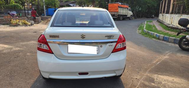 https://images10.gaadi.com/usedcar_image/4531380/original/processed_e357cb2919624b6a4f7e1ba116acad77.jpg?imwidth=6401