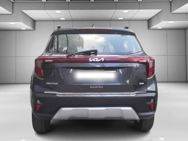 https://images10.gaadi.com/usedcar_image/4531396/original/processed_f50d9cfa78d844d95a2d2b7fb043dd40.jpeg?imwidth=6402