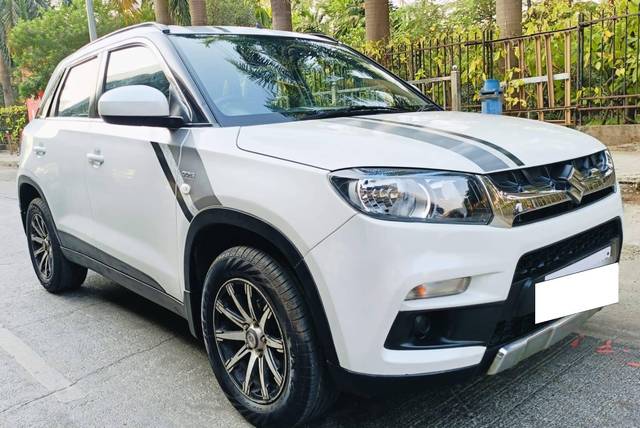 https://images10.gaadi.com/usedcar_image/4531398/original/processed_996c46e27fd0c510dad0a1c193475d1b.jpeg?imwidth=6400