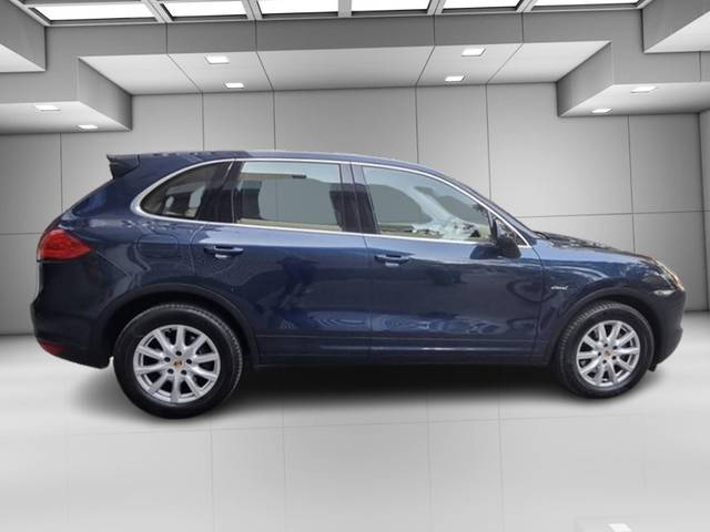 https://images10.gaadi.com/usedcar_image/4531399/original/daf46bb1ca9ee6083db1f494f32fa83a.jpg?imwidth=6401