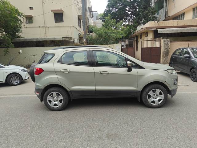 https://images10.gaadi.com/usedcar_image/4531444/original/fea58cc10ef8f9212e50582747a33e61.jpg?imwidth=6401