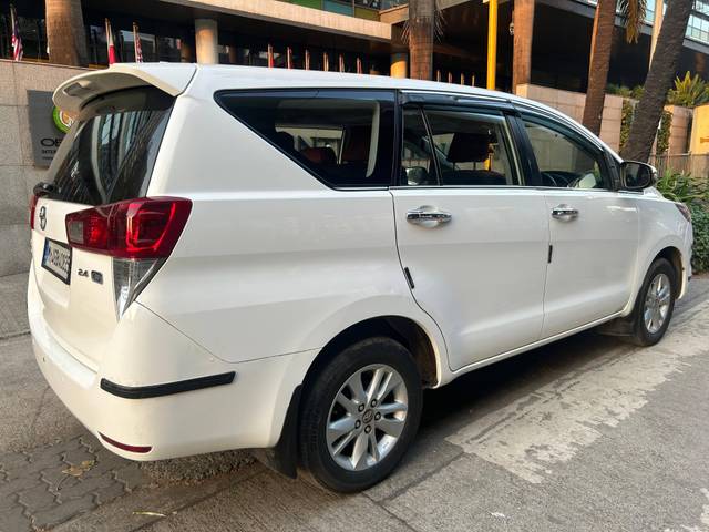 https://images10.gaadi.com/usedcar_image/4531455/original/processed_381a4c81f8f45604b93addf8756d69ae.jpeg?imwidth=6401