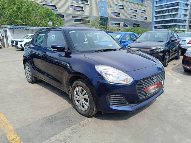 https://images10.gaadi.com/usedcar_image/4531461/original/processed_f97687ea23e93fe5b51d06fcf166612e.jpg?imwidth=6400