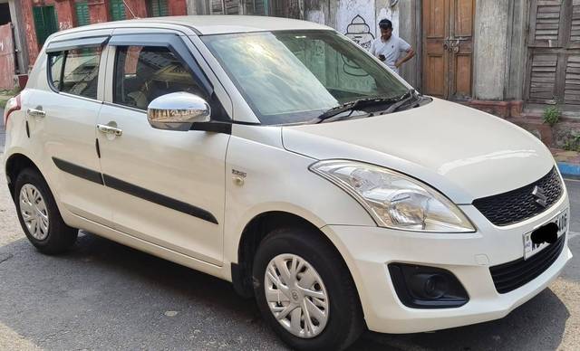https://images10.gaadi.com/usedcar_image/4531462/original/processed_e6d84194c6e3761579f09319eaf1c6ed.jpg?imwidth=6400