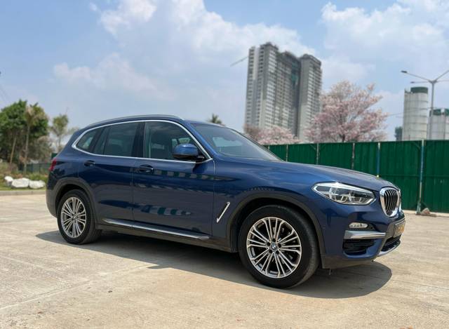 https://images10.gaadi.com/usedcar_image/4531479/original/a75326413bc88ec549c7665ab1ac9129.jpg?imwidth=6400