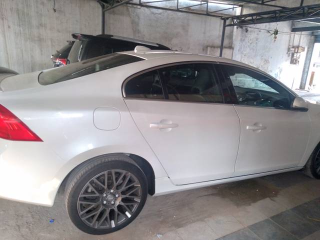 https://images10.gaadi.com/usedcar_image/4531491/original/46e0981de6f69c8c50cb5fb8c24fc84d.jpg?imwidth=6400