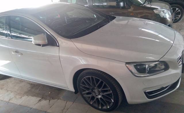https://images10.gaadi.com/usedcar_image/4531491/original/52b11c2e34216f7001bdaeb5daddc6f1.jpg?imwidth=6401