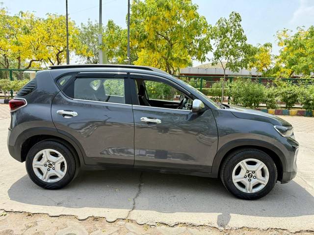 https://images10.gaadi.com/usedcar_image/4531522/original/processed_ed54cd6b8c7095cc922d106a2ca1d18e.jpg?imwidth=6401