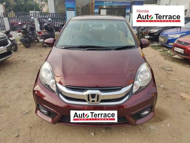 https://images10.gaadi.com/usedcar_image/4531559/original/d0dbc7c5167ef0dc8693dfd9b97db420.jpeg?imwidth=6400