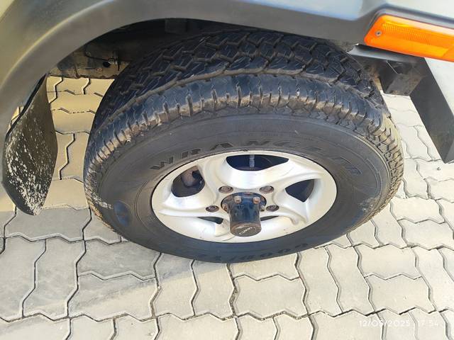https://images10.gaadi.com/usedcar_image/4531585/original/f7f4ce6adb239db9a18d664bfe017a35.jpeg?imwidth=6402