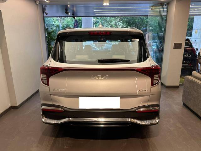 https://images10.gaadi.com/usedcar_image/4531588/original/processed_3f4e9371c73bc35809a6217d07ee360a.jpeg?imwidth=6401