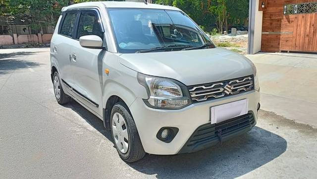 https://images10.gaadi.com/usedcar_image/4531589/original/processed_b384928c48c3ce07717e34aa48723e91.jpg?imwidth=6400