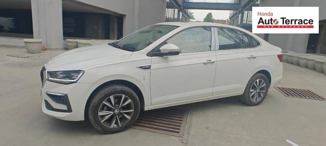 https://images10.gaadi.com/usedcar_image/4531594/original/2672ca3b32f0fbbc8617472433c3c990.jpeg?imwidth=6400