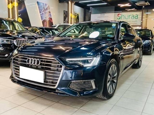 https://images10.gaadi.com/usedcar_image/4531596/original/processed_b9b8c541cecb6967efbce065e947b06d.jpg?imwidth=6402