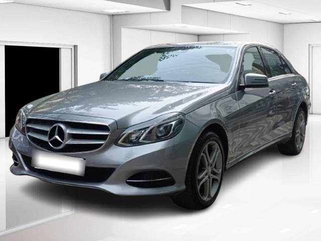 https://images10.gaadi.com/usedcar_image/4531626/original/processed_aeee0f08ab774c70653cabd367333d7f.jpg?imwidth=6402